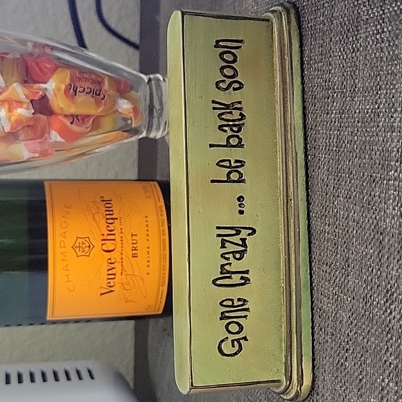 unknown Other - Desk Accent